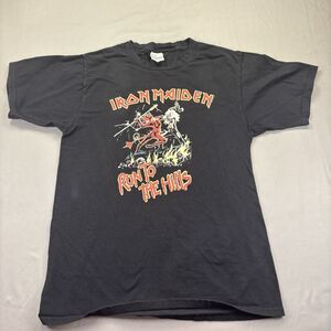 Iron Maiden Run to the Hills Mens Small Black Graphic Metal Rock Band T-shirt